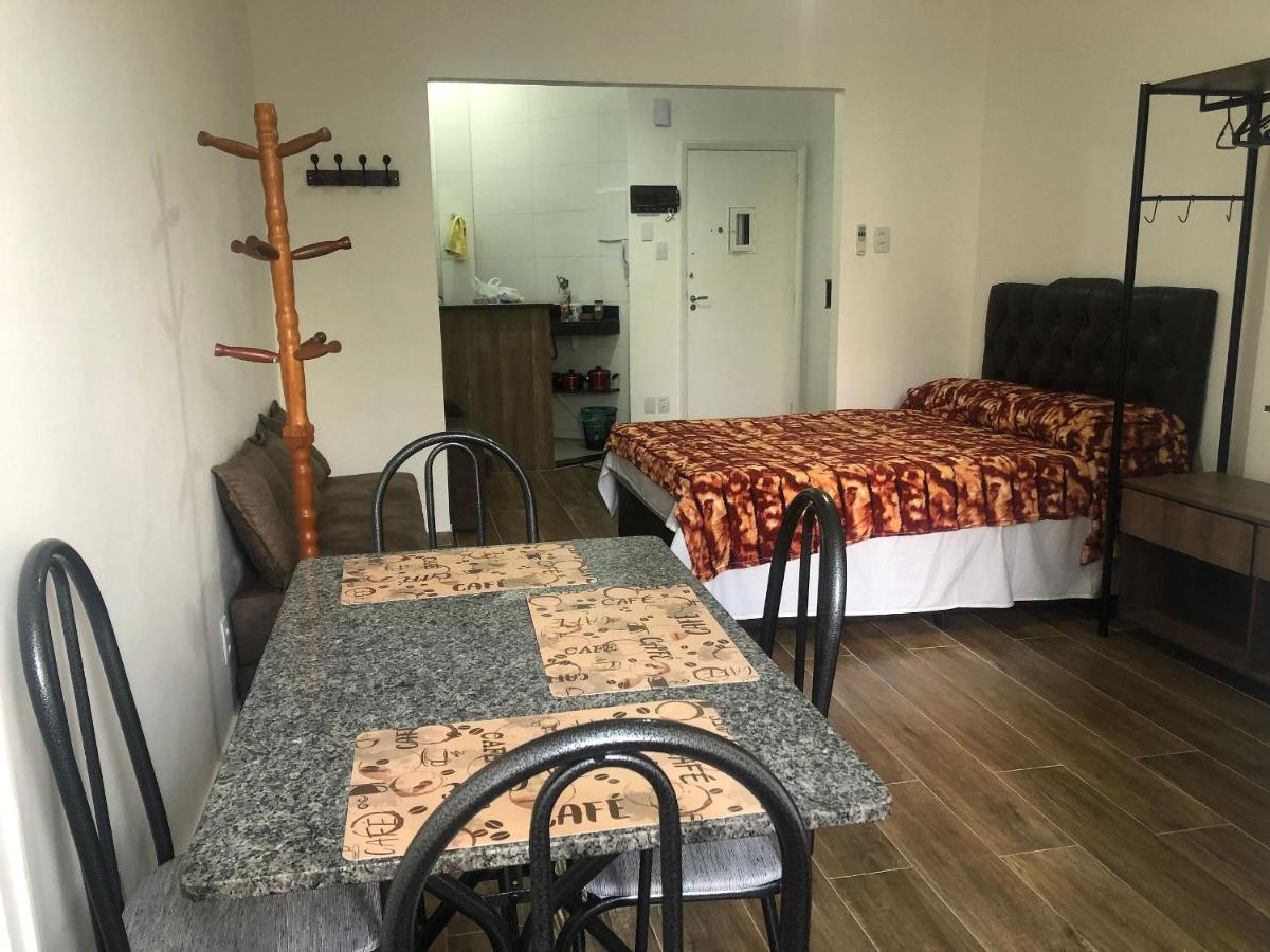Copacabana Rua Tranquila E Arborizada Perto De Tudo Posto 2 Rio de Janeiro Ngoại thất bức ảnh